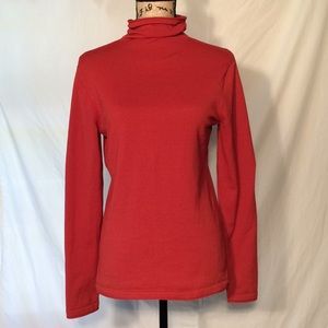 Duluth Trading Co M Ladies Turtle/mock top